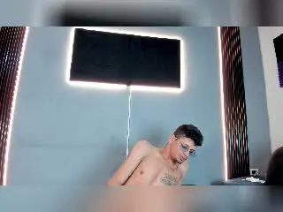 Xlovecam Private Sex Chat of SexSauvage69