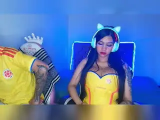 Xlovecam Best Webcam of KathyAndZac