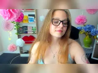 Xlovecam Nude Webcam of KarKutie