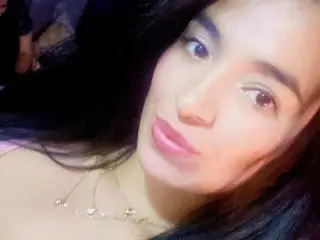 Xlovecam Sex Chat of HeraDiosa