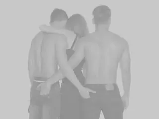 Xlovecam Live Porn of ThreesomeUnilited