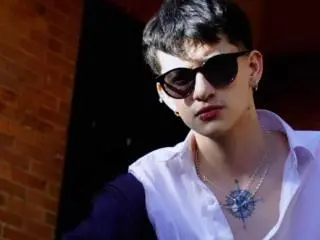 Xlovecam Live Sex of GabyThoms