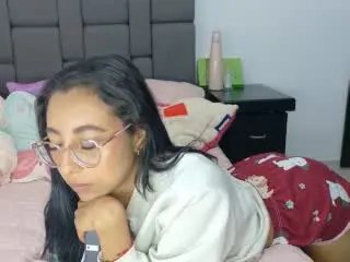Xlovecam Adult Webcam of DaphneSpencer
