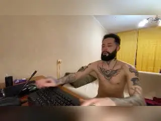 Xlovecam Live Sex of MikeAndAnna