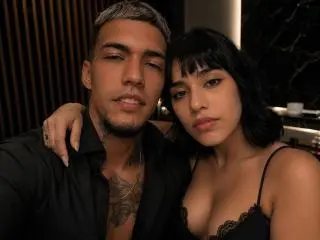 Xlovecam Adult Webcams of SamanthaAndJhon