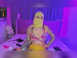 Xlovecam Free Live Porn of MalakCote