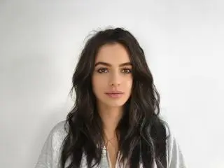 Xlovecam Free Porn Cam of CarliHot