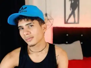 Xlovecam Best live sex cam show of SkinnyCuteAlyer
