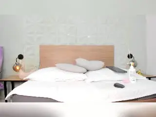 Xlovecam Sex Cam of ValeryTranss