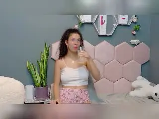 Xlovecam Adult Webcams of DylanyAllly69