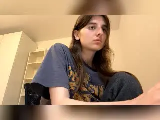 Xlovecam Live Sex of KarieMestler