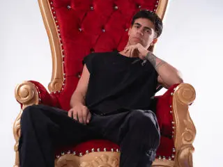 Xlovecam Watch Live Sex Cams of CodyPipper