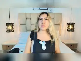 Xlovecam Adult Video Chat of AdharaSmithh