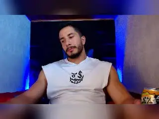 Xlovecam Sex Cam of ZaneMaverick