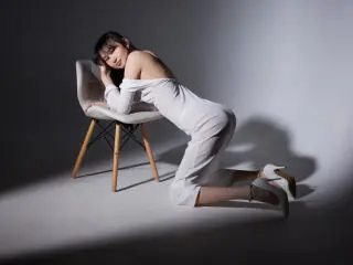 Xlovecam Live Sex Cam of SheilaPass