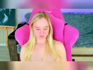 Xlovecam Sex Cam of ShawtyMiaAndJack